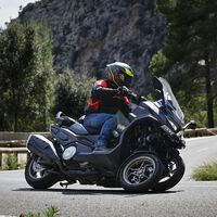 Probamos el Kymco CV3: va en contra de lo que crees pero el scooter más potente de Kymco también es el más seguro