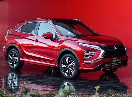Mitsubishi Eclipse Cross 2022 adopta una imagen más fresca con el nuevo lenguaje de la firma