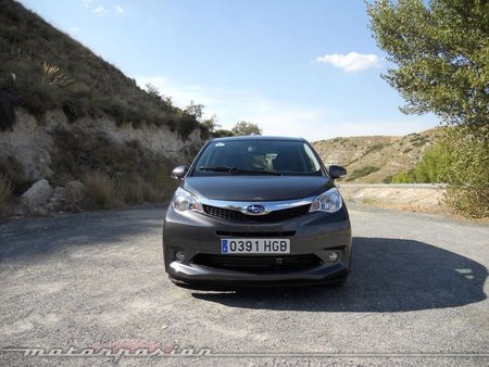 Subaru Trezia 2
