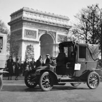 Hace más de 100 años los taxistas franceses ayudaron a ganar la Primera Guerra Mundial. Y lo hicieron cobrando las carreras al ejército