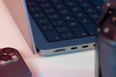 Apple libera la segunda beta de macOS 12.2, ya disponible para desarrolladores