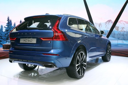 Salon De Ginebra 2017008