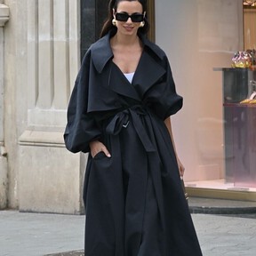 Nuevo en Zara: el vestido ideal para estrenar en septiembre es clásico, con manga francesa y admite botines cuando llegue el frío 