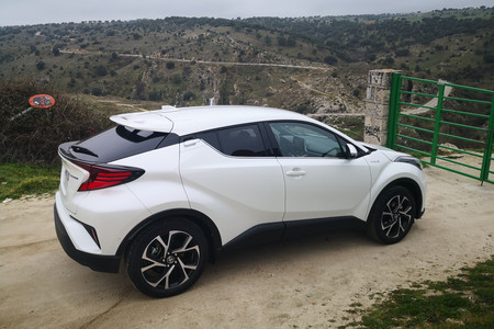 Toyota Chr 125h 2020 7