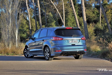 Ford S Max hibrido FHEV 2022 - Prueba - Opiniones