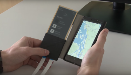 FlexCase es la funda que desde Microsoft desarrollan para potenciar el uso de nuestro smartphone