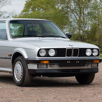Una joya casi impoluta: este BMW 325iX de 1986 tiene 500 km, fue un pionero en la tracción total y está a la venta
