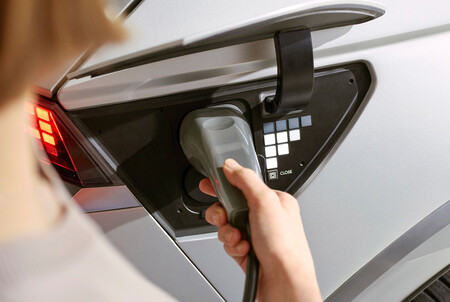 Cargar Auto Electrico