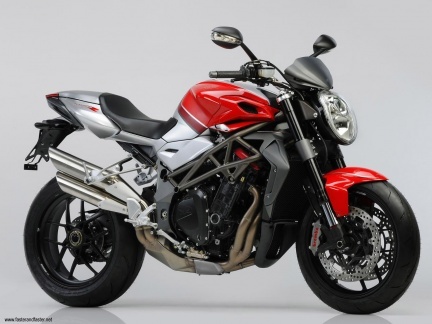MV Agusta Brutale 1090RR y 990RR modelos 2010