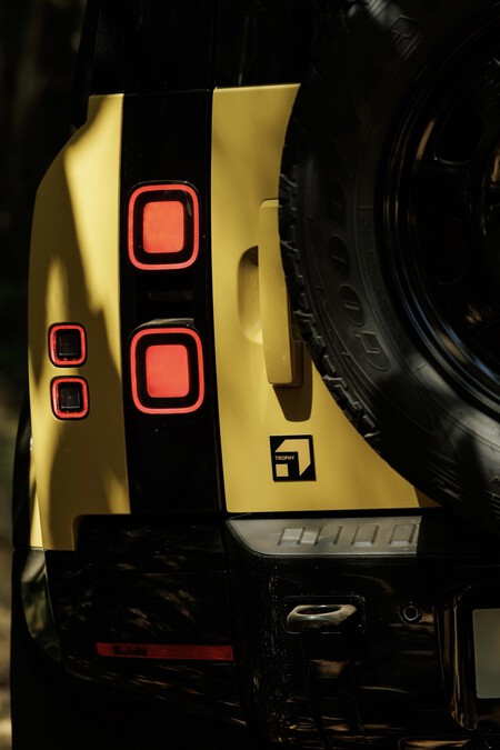 Defender Trophy