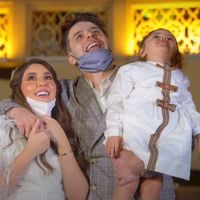 Una pareja de influencers ilumina el rascacielos más alto del mundo para revelar el sexo de su bebé   