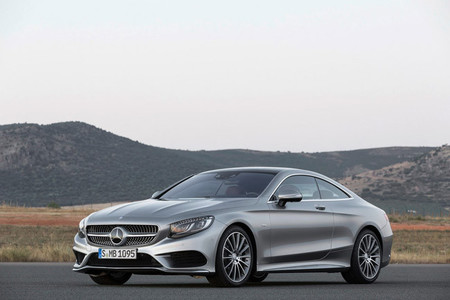 Mercedes-Benz Clase S Coupe debuta en forma de producción