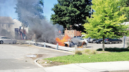 Fuego Tesla Stamford Fire Departament 3