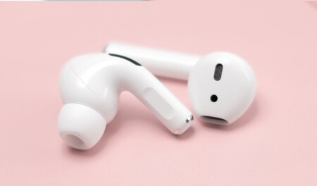 Los AirPods podrán adaptar el sonido que emiten en función de la almohadilla que les coloquemos, según una nueva patente