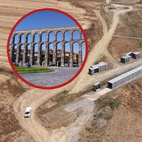 Los arqueólogos se llevan una sorpresa monumental bajo una autopista de Sevilla: aparece un acueducto romano de casi 2.000 años  