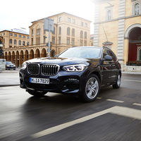 El BMW X3 xDrive30e se une al universo híbrido enchufable con la promesa de 41.6 km/l