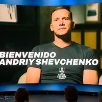 Fue Balón de Oro en 2004 y es uno de los mejores jugadores del siglo XXI. La Kings League da la bienvenida a Shevchenko 