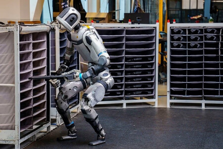 Robots Fabricas Coches 5