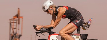 Tiene 79 años y empezó a entrenar a los 40: cinco consejos de longevidad de una de las triatletas más veteranas del mundo 
