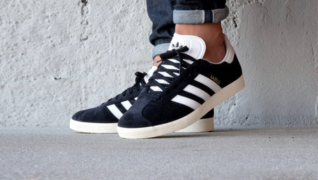 7 zapatillas deportivas que no pueden faltar en tu zapatero y que puedes encontrar en oferta hoy
