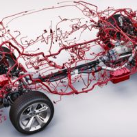 Así es el rompecabezas de los 50 kg de cableado en un Bentley Bentayga 