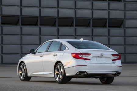 Honda Accord 2018 6