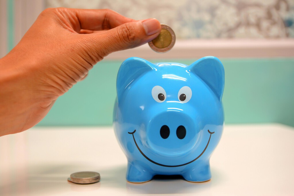 ¿El dinero da la felicidad? Este estudio responde con la cantidad necesaria y es la razón por la que Tim Cook se baja sueldo cada año ¿El dinero da la felicidad? Este estudio responde con la cantidad necesaria y es la razón por la que Tim Cook se baja sueldo cada año