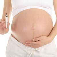 Qué dice la OMS sobre el uso de las vacunas de Pfizer y Moderna contra la COVID-19 en embarazadas