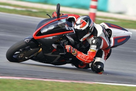 Foggy Petronas Fp1 1