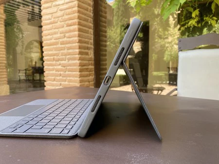 ロジクール コンボ タッチ iPad 分析 010