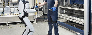 Un humanoide hará tu próxima BMW: así empieza la nueva y surrealista era de fábricas con "compañeros" robóticos 