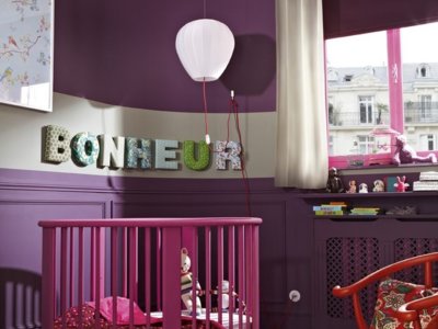 El bebé empieza a gatear: claves para una habitación segura 