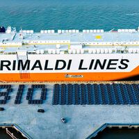 Stellantis espera un barco con los brazos abiertos. Uno cargado de coches chinos para asaltar los SUV de 30.000 euros 