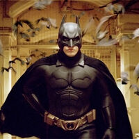 Nolan no recreó el origen del Caballero Oscuro en Batman Begins tan bien como imaginas: cambió un detalle icónico de los cómics 