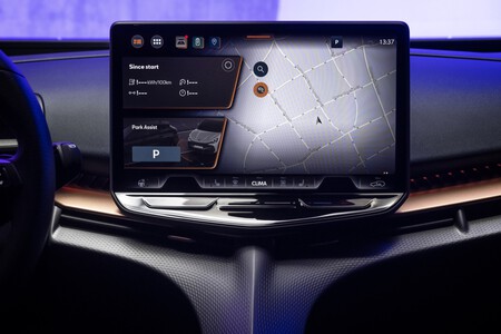 CUPRA Tavascan Primer Contacto 31