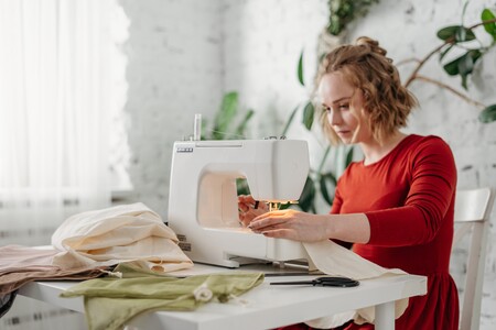 Esta máquina de coser rebajadísima en Amazon es perfecta para dar rienda suelta a tu creatividad (a nivel principiante y avanzado)