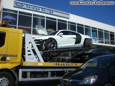 Audi R8 ruedas traseras directrices