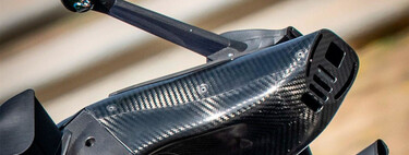 El último invento de Aprilia en MotoGP es un artefacto gigante lleno de sensores para domar el aire. Y Ducati lo va a notar 