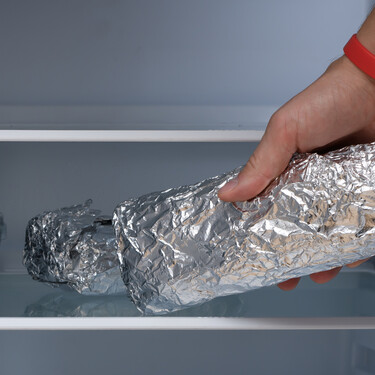 Papel de aluminio o film transparente: cuál debes usar en cada alimento