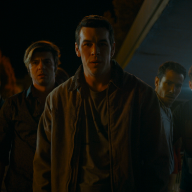 Mario Casas sabe lo que nos gusta y vuelve con un nuevo papel de tipo duro en 'El inocente' de Netflix 