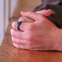 Un anillo que no necesita la nube y no se carga: Pebble quiere que llevemos una “memoria externa” para el cerebro en el dedo 