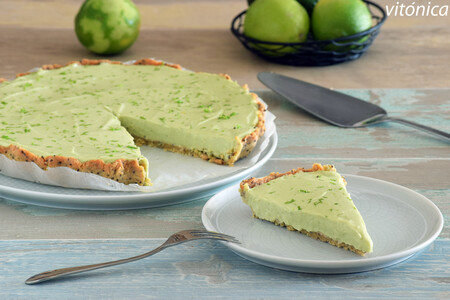 Tarta de aguacate y lima: receta saludable de postre nutritivo y refrescante