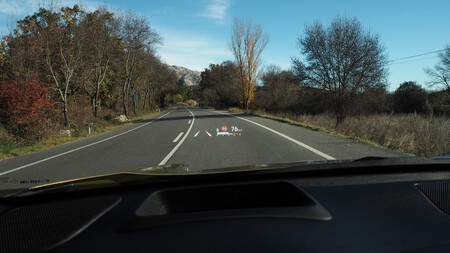 Toyota Yaris Cross head up