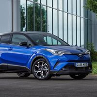 ¡Sorpresa! El Toyota C-HR ha sido el coche híbrido más vendido en el mundo este año