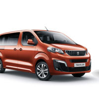 Citroën Spacetourer, Peugeot Traveller y Toyota Proace:  mismo vehículo con distinta cara
