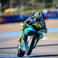 Valentino Rossi va antepenúltimo de MotoGP con solo cuatro puntos en cuatro carreras: "Se nos acaban las ideas"