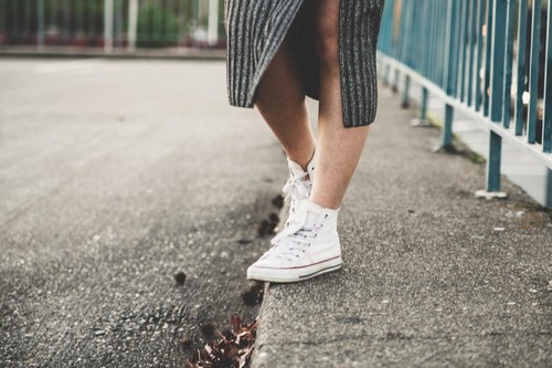 8 zapatillas tipo basket de las rebajas de ASOS que ficharan las que más saben de moda: Nike, Vans y Adidas más baratas