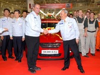 100.000 Kia cee'd en Zilina