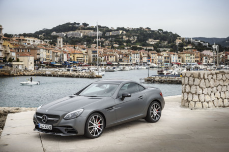 Hemos subido el Col de Braus en el nuevo Mercedes-Benz SLC. ¿Te vienes? Tenemos sitio