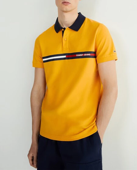 Las Polos Mas Frescas Y Llenas De Color De Tommy Jeans Estan De Rebajas Para Que Las Lleves Toda La Primavera